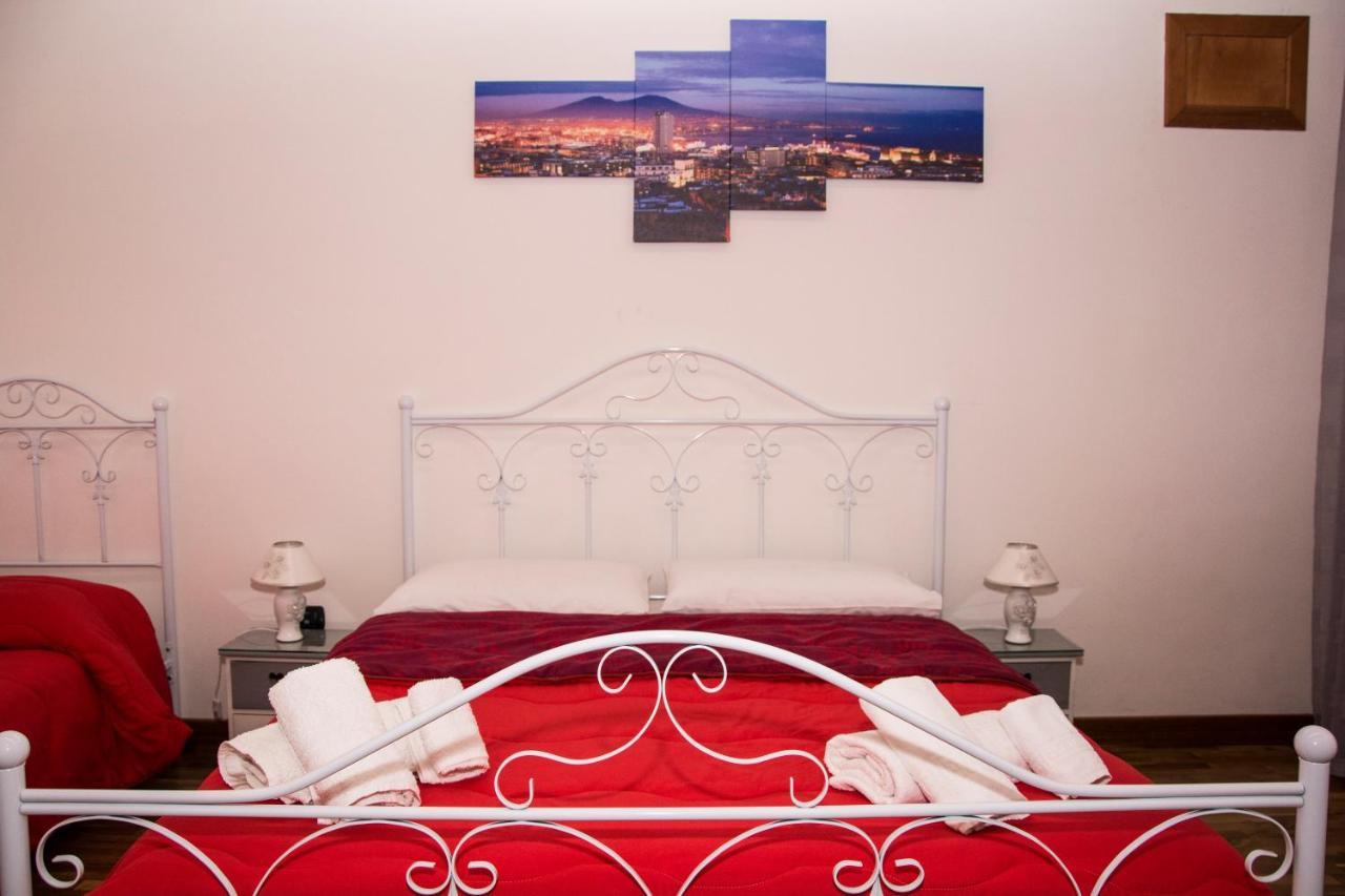 O' Sole E' Napule Bed & Breakfast Napoli Eksteriør bilde
