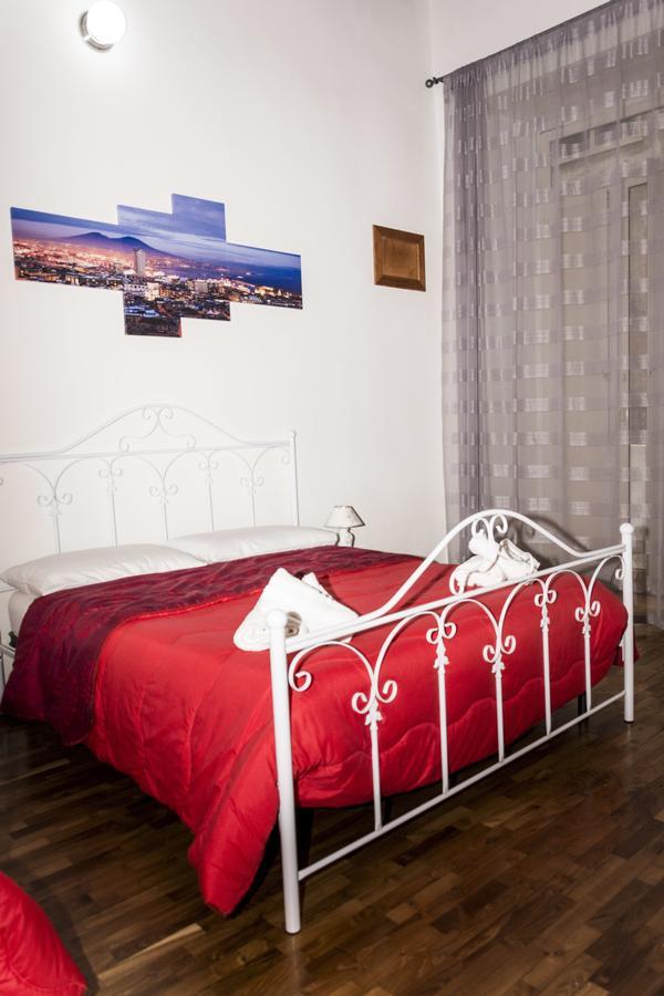 O' Sole E' Napule Bed & Breakfast Napoli Eksteriør bilde