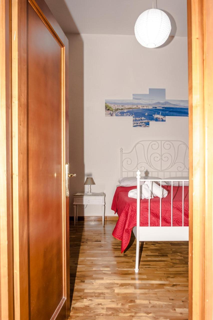 O' Sole E' Napule Bed & Breakfast Napoli Eksteriør bilde