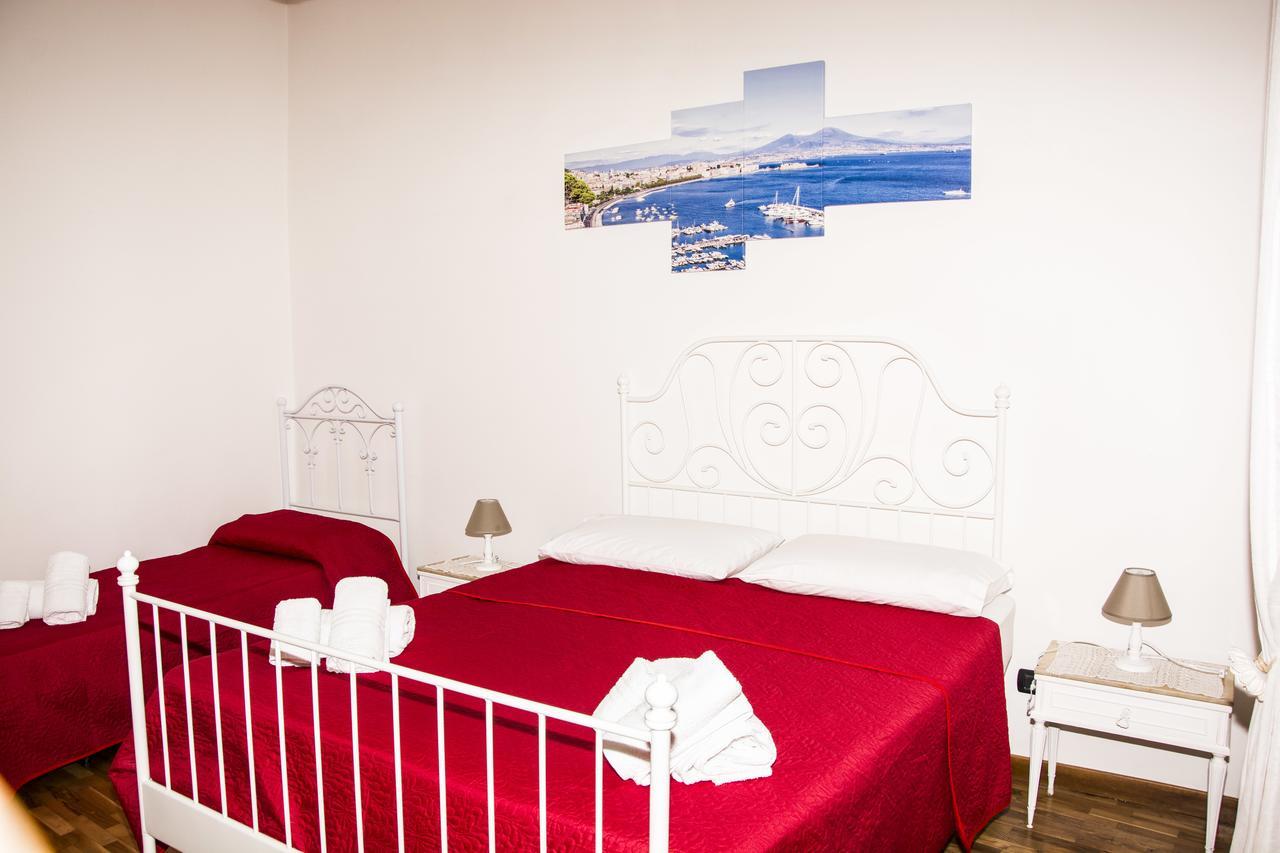 O' Sole E' Napule Bed & Breakfast Napoli Eksteriør bilde